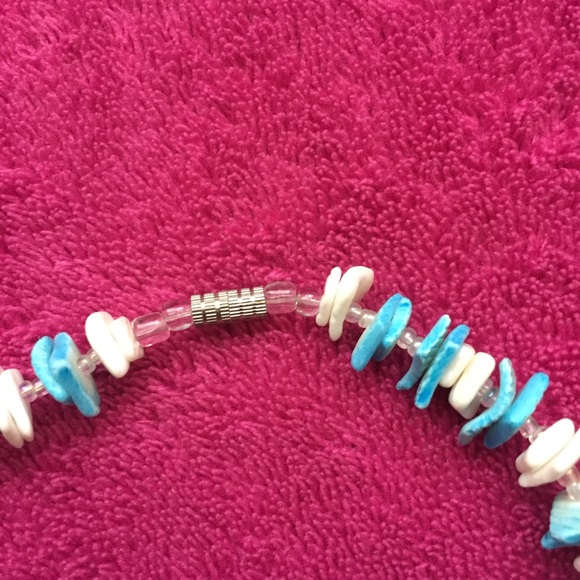 Jewelry - Picture 3 of 5